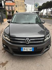 Volkswagen Tiguan anno 2012 2.0 Tdi 140cv