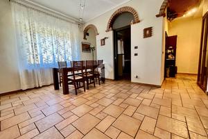 5 LOCALI A CARMAGNOLA