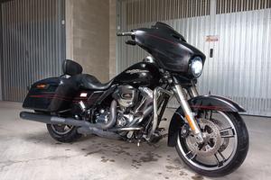 Harley Davidson Street Glide Special 103
