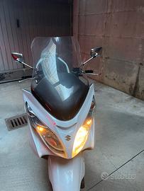 Suzuki Burgman 400 - 2014