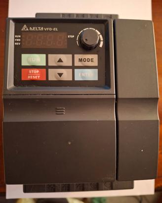 Inverter Delta Electronics Model VFD022EL43A Trifa