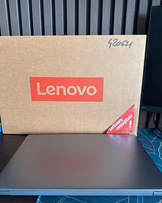 LENOVO IdeaPad Slim 3