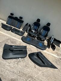 Vendiamo trasformazione Interni Bmw serie 1 F40 M