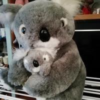 Peluche koala con il suo cucciolo
