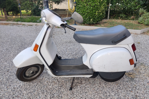 Vespa cosa clx 200