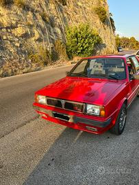 Lancia delta 1.6 hf turbo