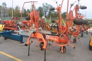VOLTAFIENO LELY LOTUS 520 USATO