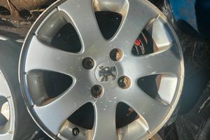 Cerchi in lega Peugeot