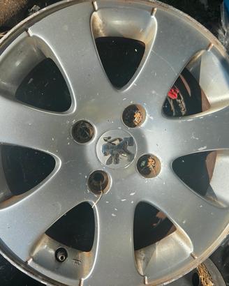 Cerchi in lega Peugeot