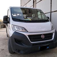 Fiat Ducato doppia cabina 7 posti con cassone fiss