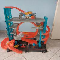 Hot Wheels Garage