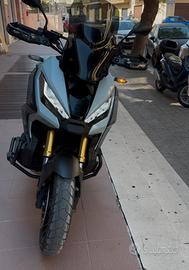 Honda x adv 750 "7mila km" 2024