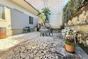 CASA INDIPENDENTE A MASSA DI SOMMA