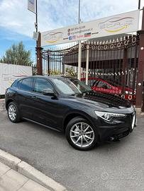 Alfa Romeo Stelvio 2.2 Turbodiesel 210 CV AT8 Q4 E