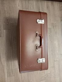 Valigia vintage cartone