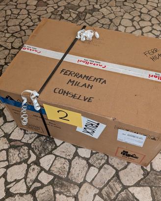 robot taglia erba Anthbot