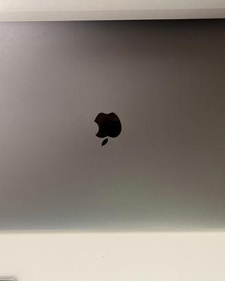 MacBook Pro (15-inch, 2018)