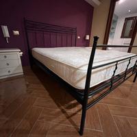 Letto matrimoniale con Materasso Eminflex