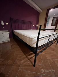 Letto matrimoniale con Materasso Eminflex