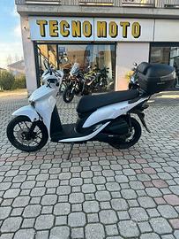 Sym BWT 125 * LEGGERO, COMPATTO, ECONOMICO