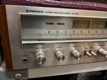 Pioneer SX-750 anni '70