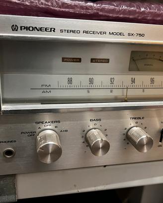 Pioneer SX-750 anni '70