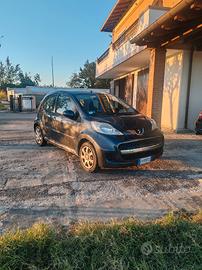 Peugeot 107 con gpl