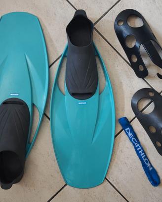 PINNE DA NUOTO marca DECATHLON TRIBORD snorkeling