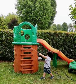 GIOCO CON SCIVOLO ESTERNO PER BAMBINI SMOBY