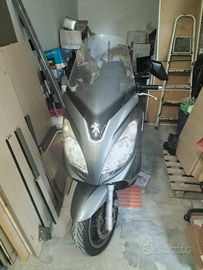 Scooter Peugeot Satelis 300