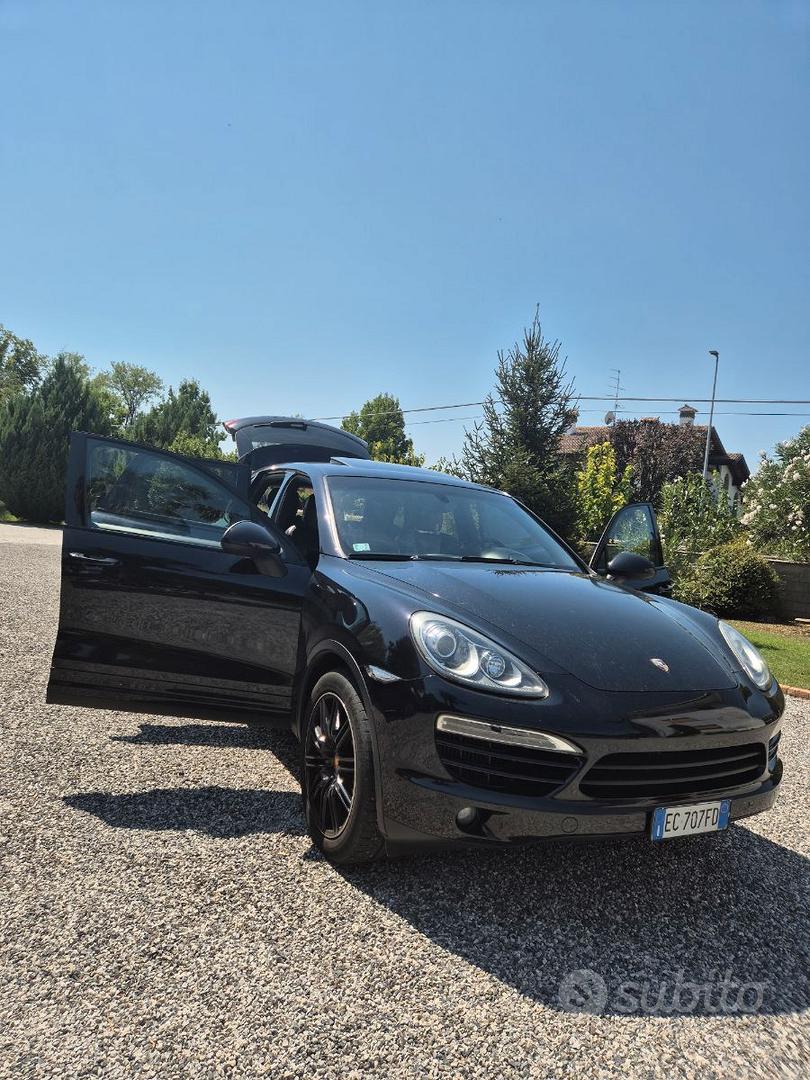 Porsche Cayenne 2010 photo 3