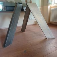 Tavolo rotondo moderno dal design esclusivo