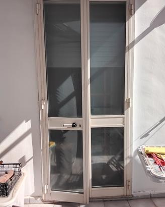 porte in alluminio pronte da installare