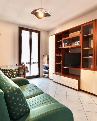 3 LOCALI A REGGIO NELL'EMILIA