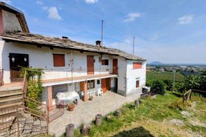 Casa indipendente di 113 m² con 5 locali a Barge