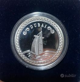 Moneta commemorativa Burj Al Arab Dubai.