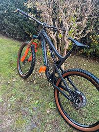 SANTA CRUZ BRONSON CARBON C