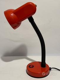 Lampada da tavolo vintage Veneta Lumi anni 70