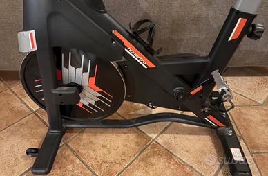 Cyclette silenziosa a cinghia