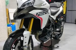 Ducati Multistrada 1200 S anno 2011