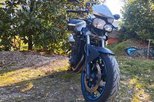 Bmw f 800 r - 2010 - Perfetta.
