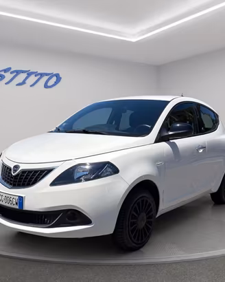 LANCIA - Ypsilon 1.0 firefly hybrid Silver s&s