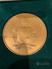 Medaglia Papale pontificato Francesco