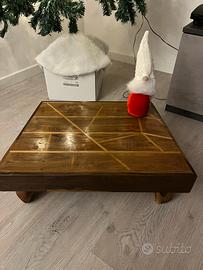 Tavolino artigianale in legno di ulivo del Cilento