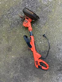 Tagliabordi Black & Decker Besta525