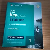 Libro per preparazione livello A2 in Inglese.