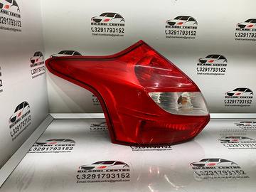 Faro fanale stop posteriore sx ford focus iii 2010