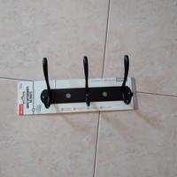 Appendiabiti nuovo.