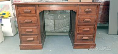 scrivania in legno massello