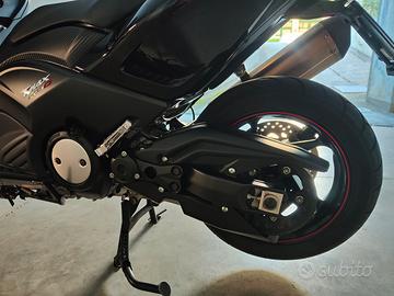 T Max 530 ABS